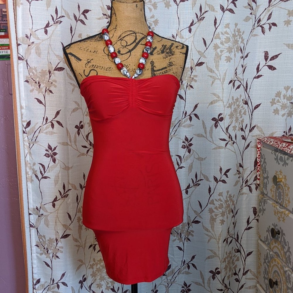 Kiki Red Dress. Size: S.